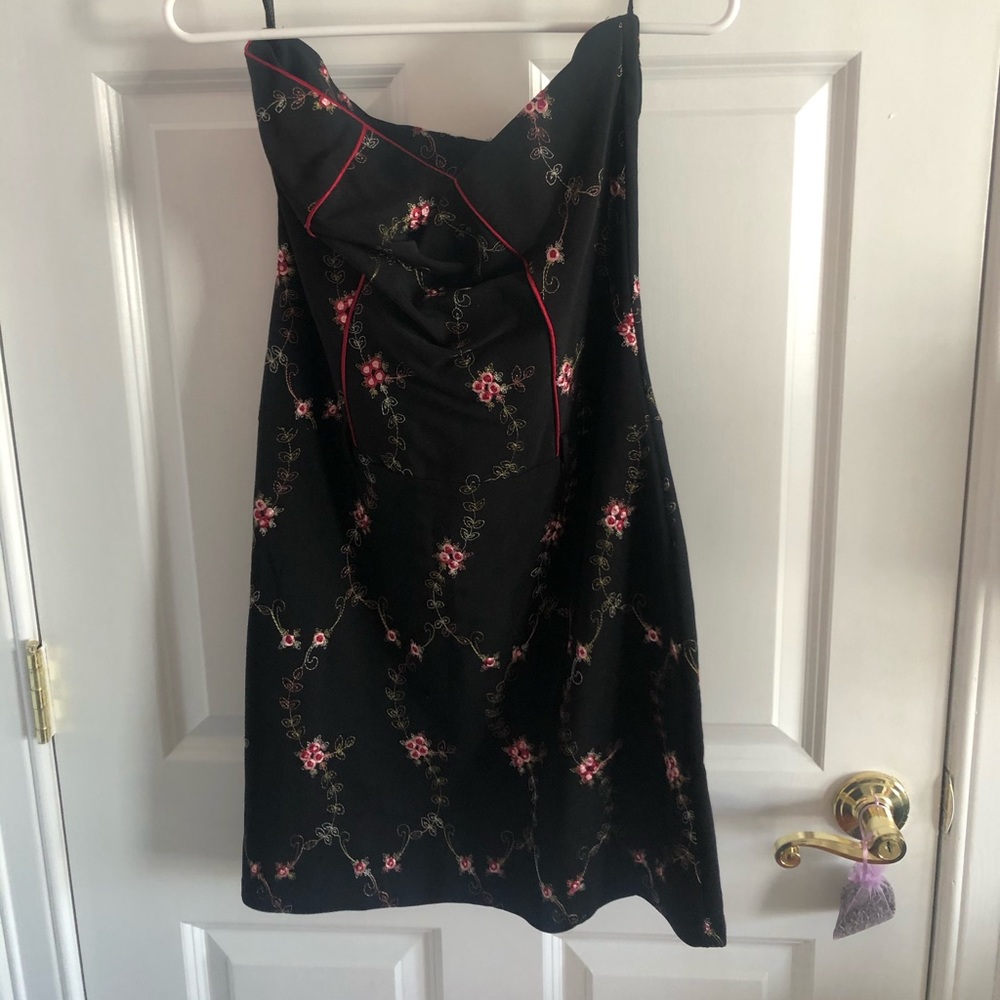 Strapless Black dress